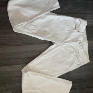 White Levi Strauss Jeans pants Size 8.